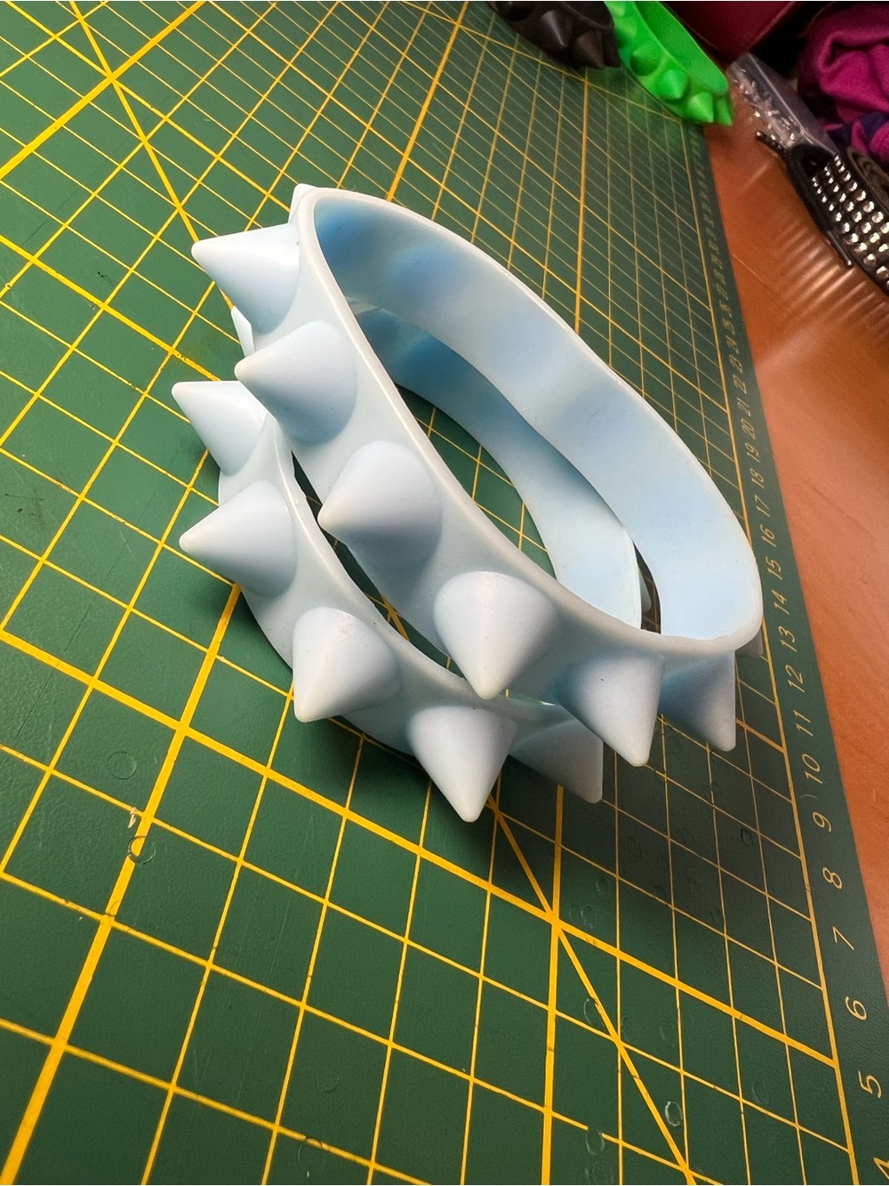 NovocentoNovantanove silicone spiked bracelets 2 pack - Picture 12 of 13